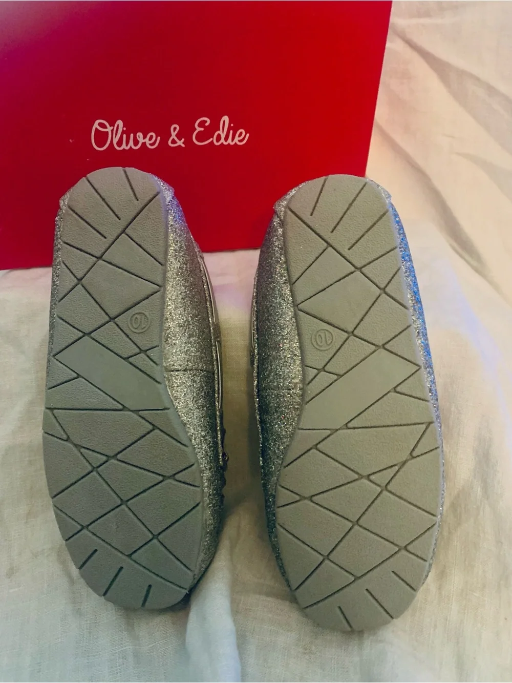 Olive & Edie Silver Glitter Kids Moccasins with Rainbow Faux-Fur Lining